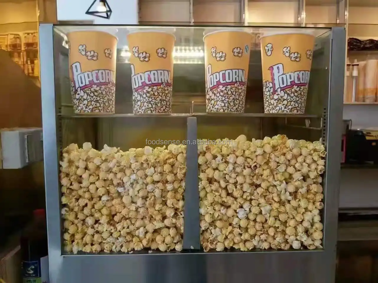 Armadio Commerciale Isolato pe - Food With Snacks recensione e prezzo